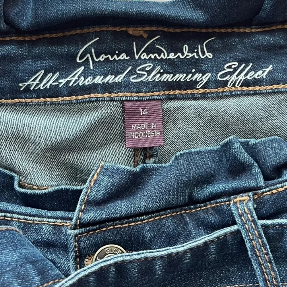 NWOT Gloria Vanderbilt Amanda Jeans Women's Dark Wash Paperbag Waist Casual 14